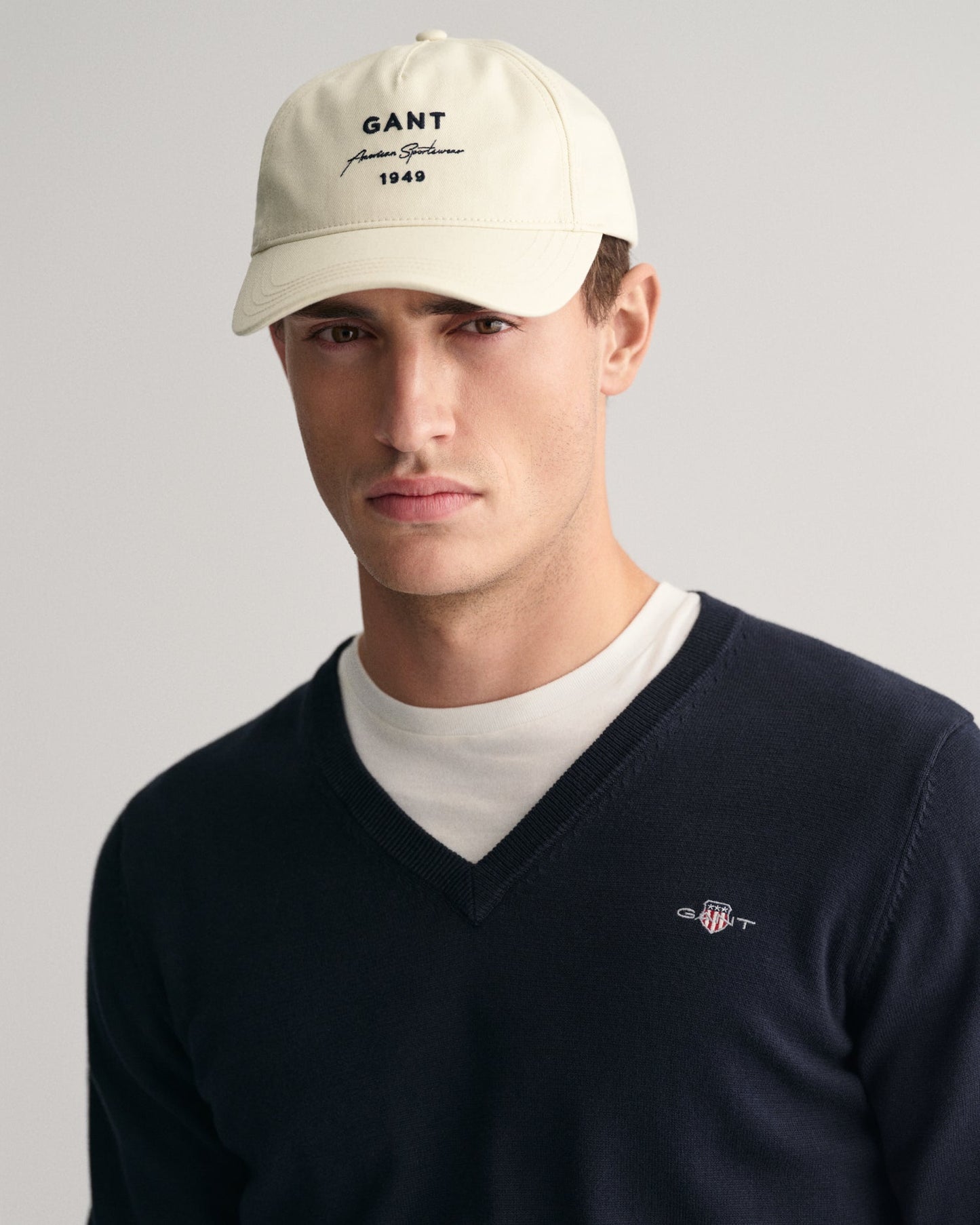 GANT Classic Cotton V - Neck Jumper - Matt O'Brien Fashions