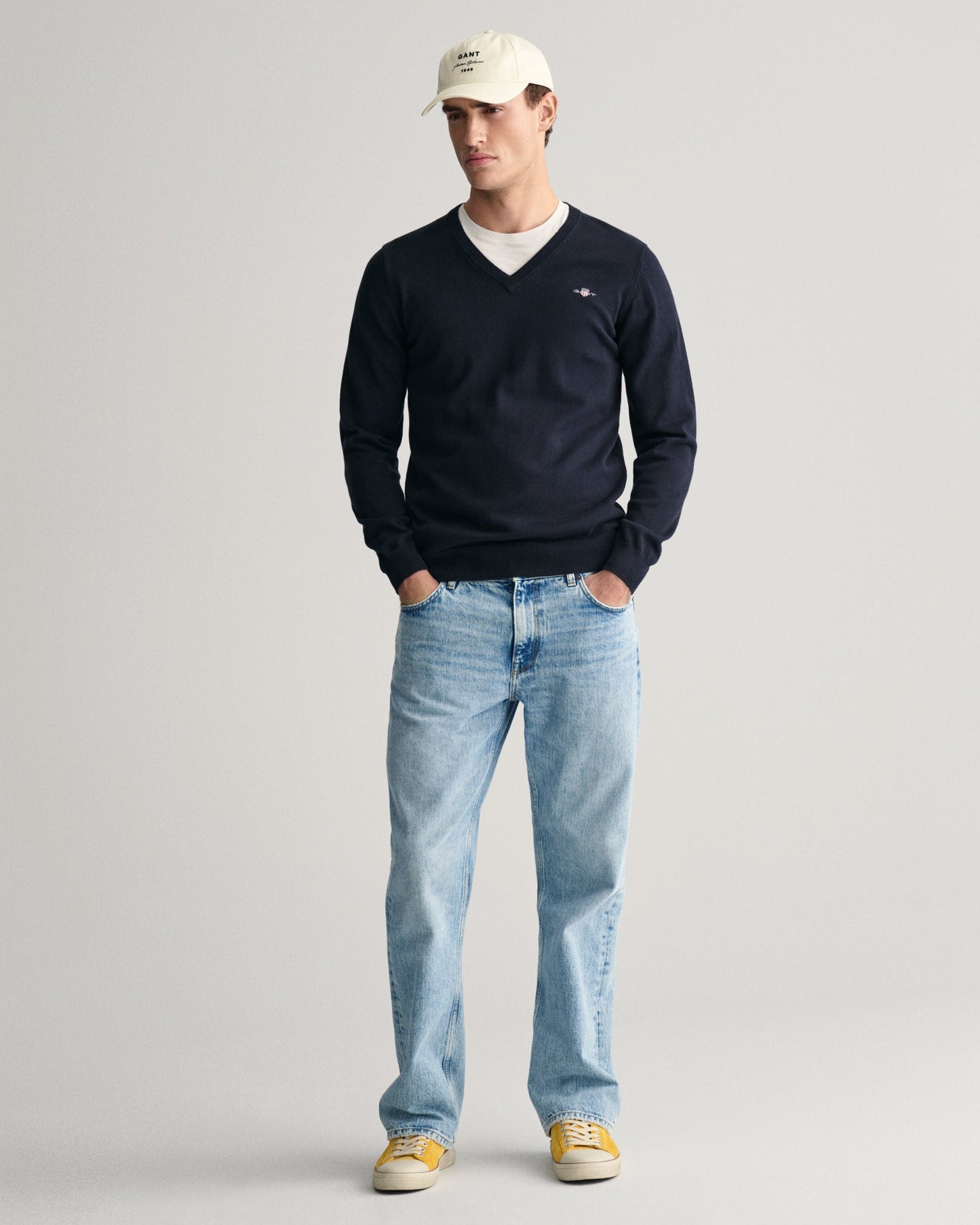 GANT Classic Cotton V - Neck Jumper - Matt O'Brien Fashions
