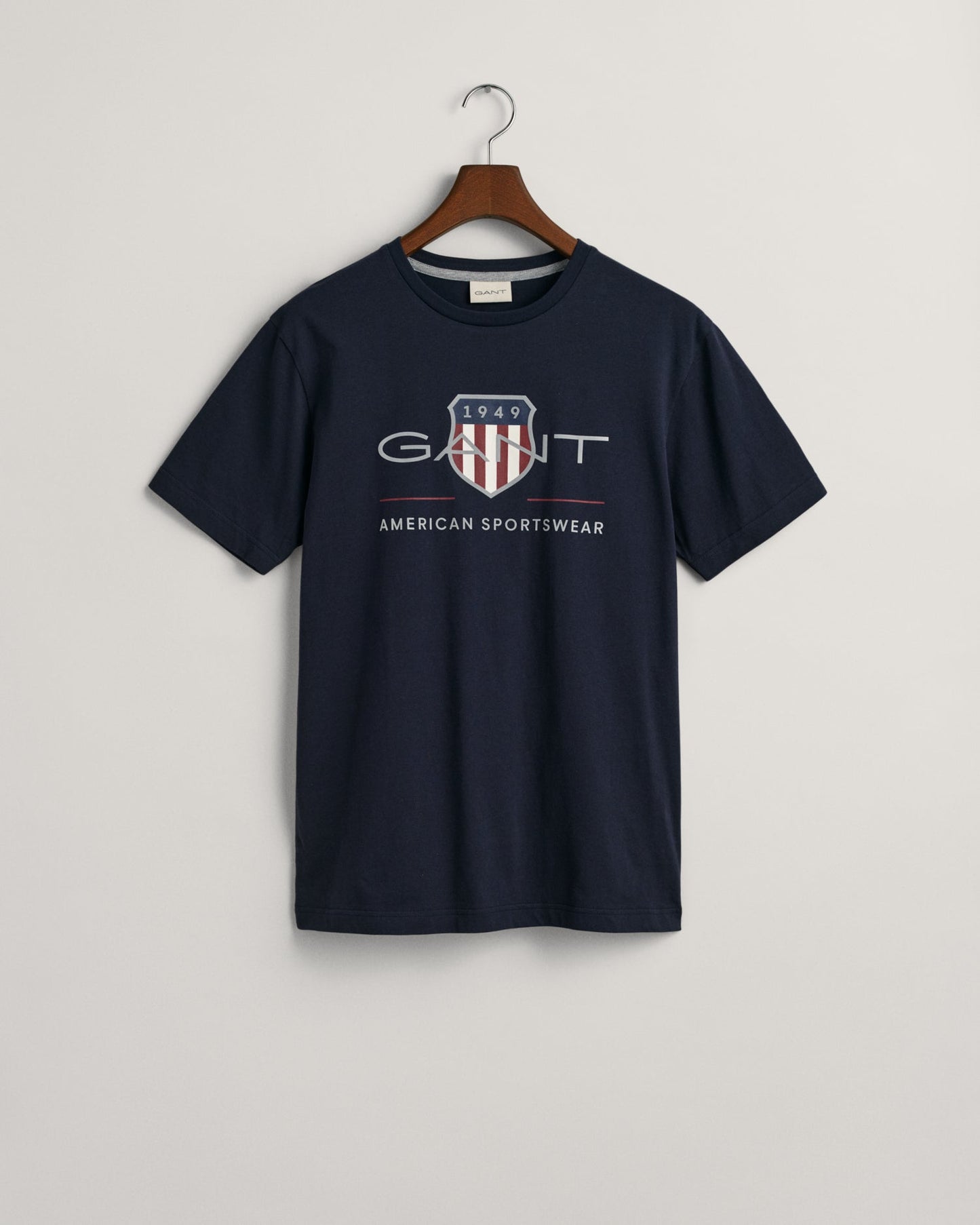 GANT Regular Archive Shield T - Shirt - Matt O'Brien Fashions
