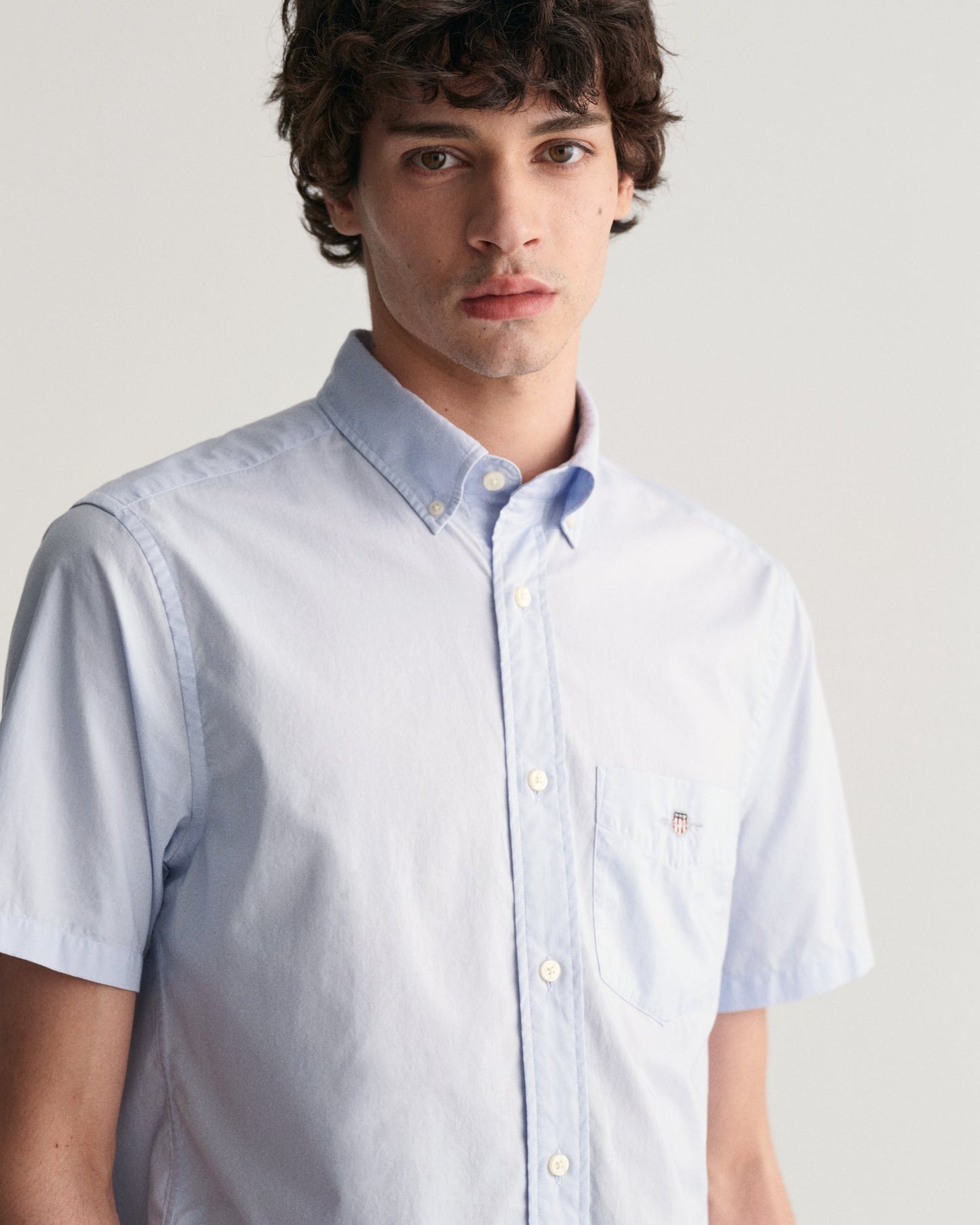 GANT Regular Poplin Short Sleeve Shirt on model, front close up, light blue - Matt O'Brien Fashions