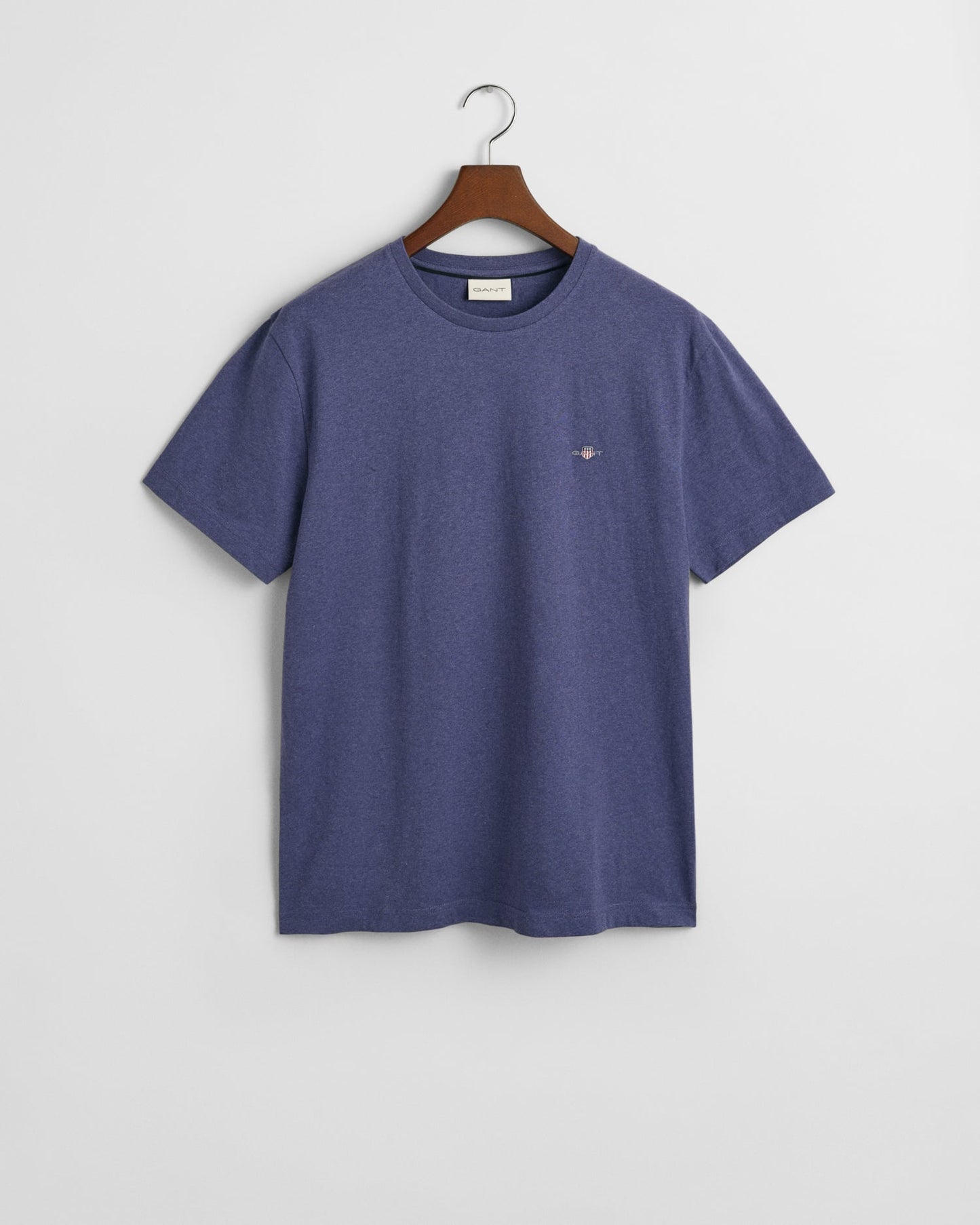 GANT Regular Shield T-Shirt - Matt O'Brien Fashions