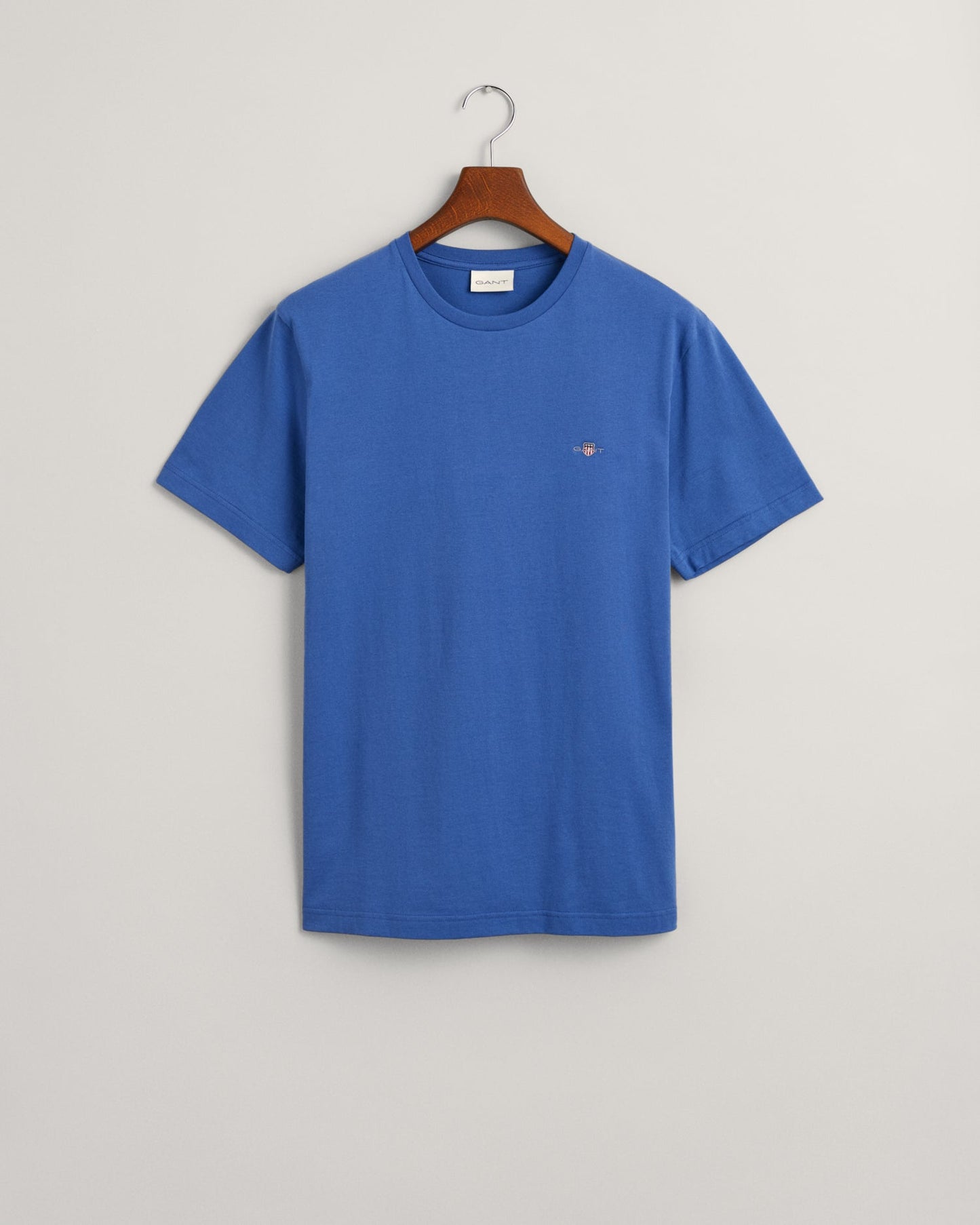 GANT Regular Shield T - Shirt - Matt O'Brien Fashions