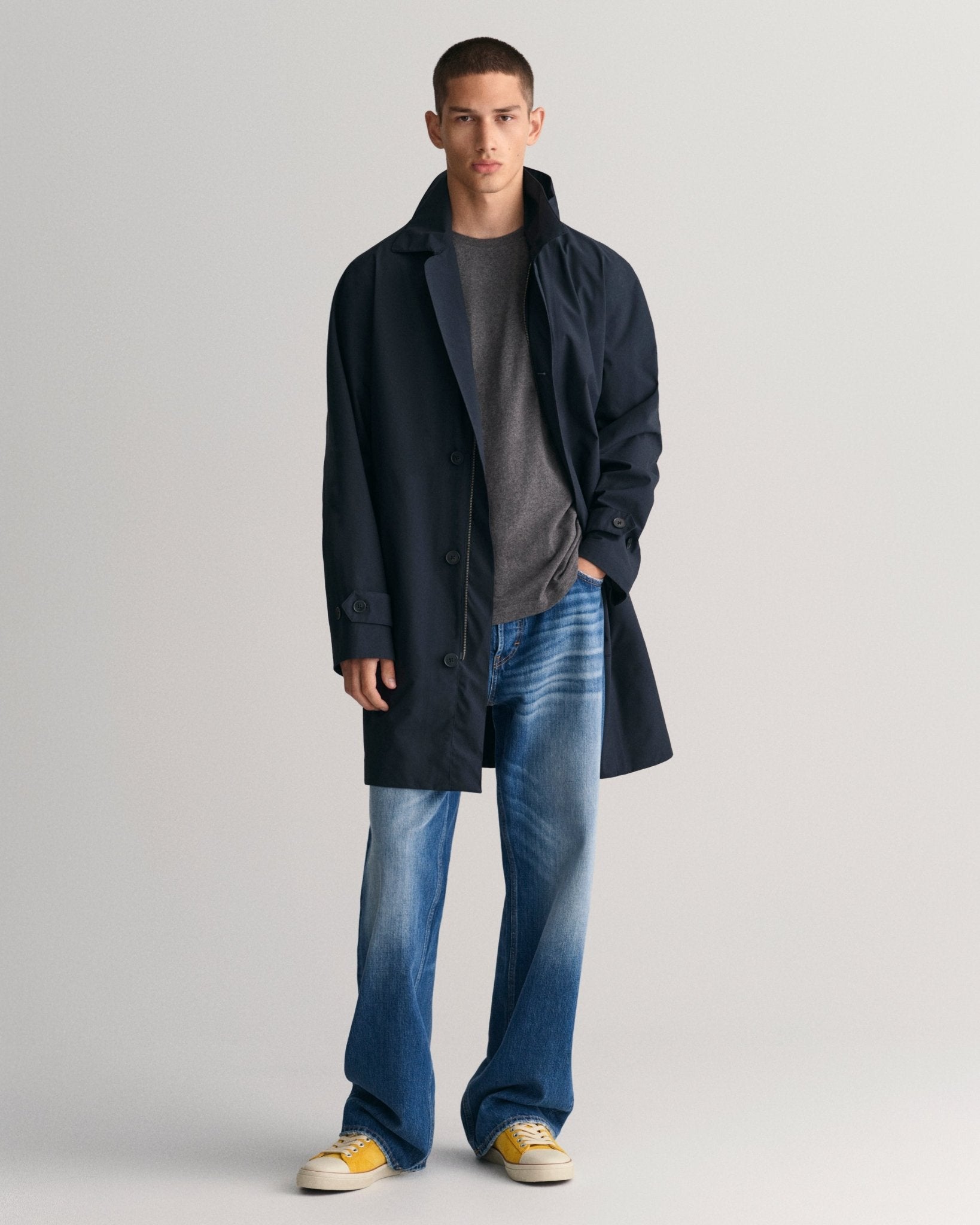 GANT Regular Shield T - Shirt - Matt O'Brien Fashions