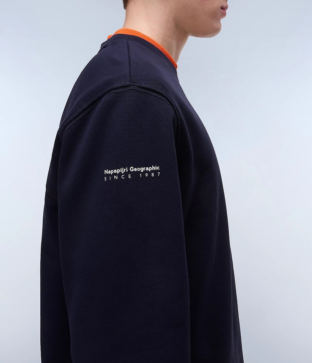 Napapijri Badge Crew Sweatshirt - Matt O'Brien Fashions