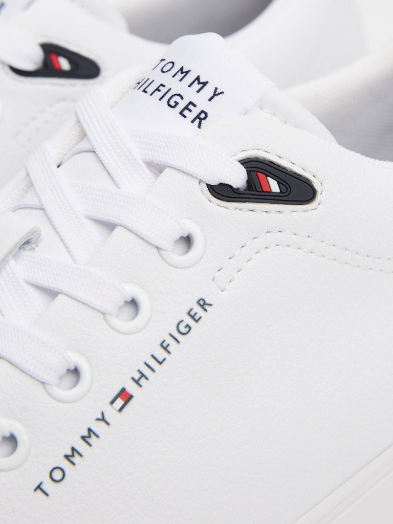 Tommy Hilfiger TH Low Leather Lace Sneaker - Matt O'Brien Fashions