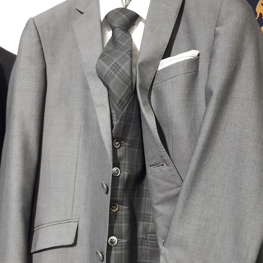 Matt O'Brien Fashions Magee Grey Suit